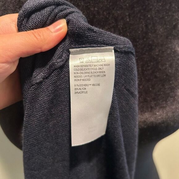 NWT Medium Zuda Sweater Dark Navy Stretchable Slit Open Back - Picture 6 of 8